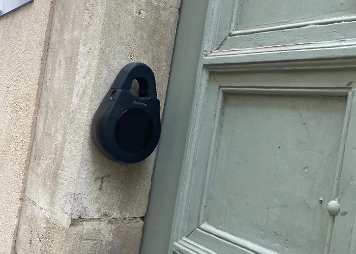 La Halte Des Arenes De Nude Beaute Du Minimalisme